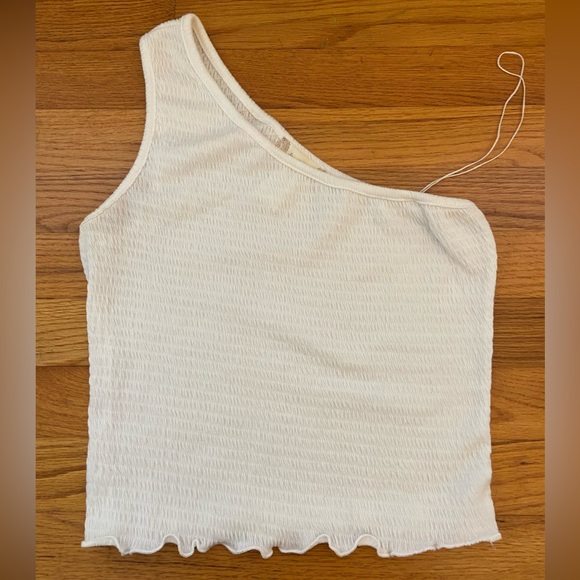 Super cute white one shoulder smocked tank Altar’d State size S - Picture 1 of 3